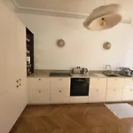 Loft Chic & Cosy Lägenhet *